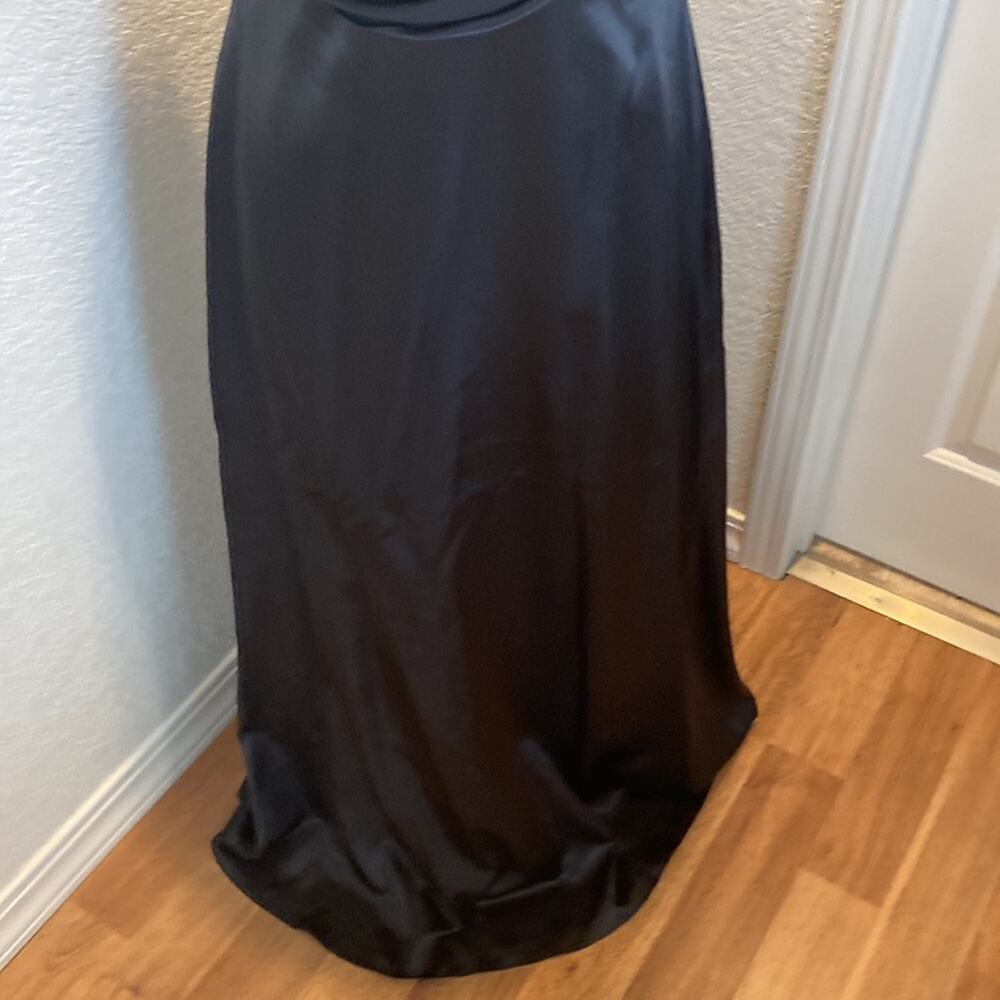 Belsoie Black Satin Maxi Bridesmaid Dress EUC Sz 14 Sleeveless Polyester - Picture 3 of 14
